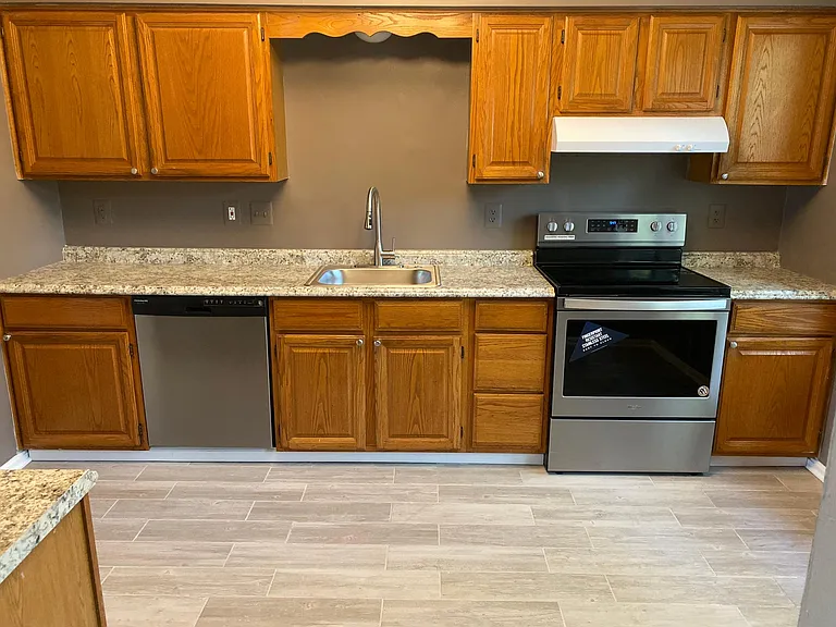 7953 Innkeeper Dr — Photo 18