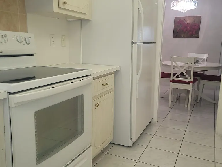 1818 Rodman St #2C — Photo 14