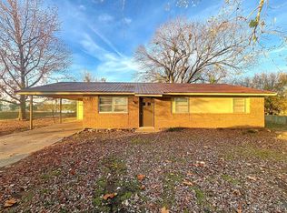 19038 E Rogers Dr, Tahlequah, OK 74464