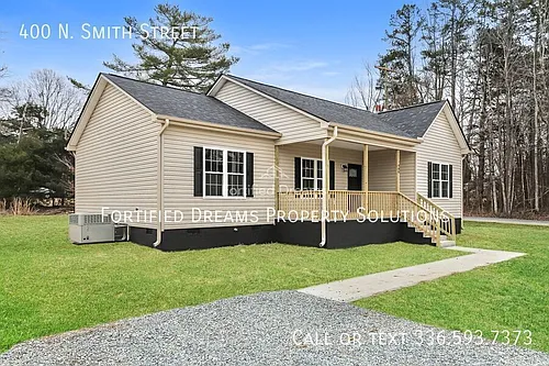 400 N Smith St Photo 1