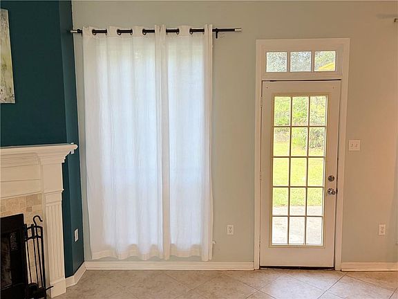 3rd image of 59051 Azalea Ln