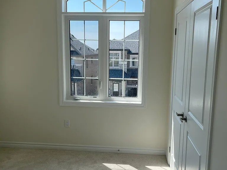 2602 Apricot Ln — Photo 32