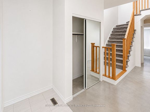 3rd image of 129 Seeley Ave