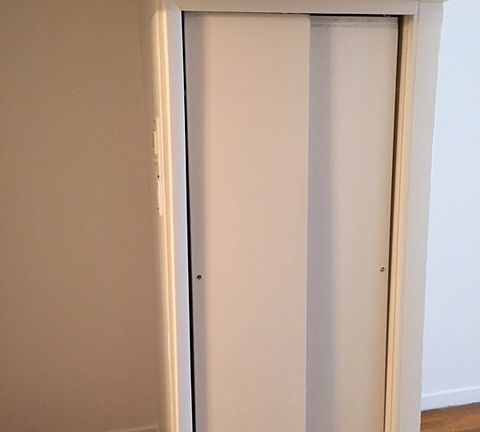 5th image of 304 E 38th St APT 3D