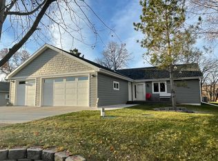 23682 Stony Bar Cir, Pelican Rapids, MN 56572