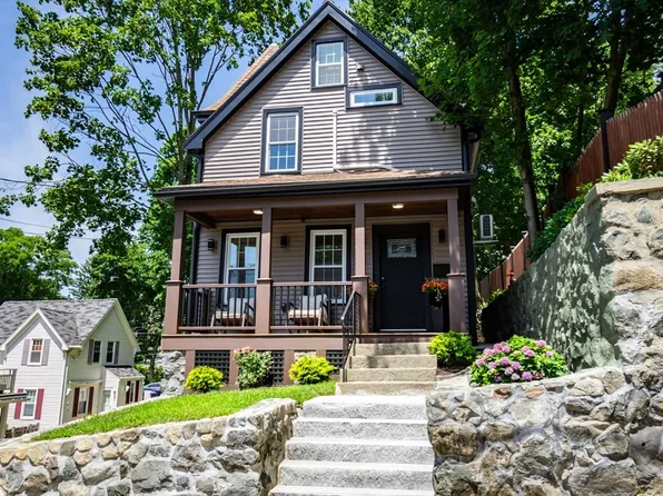 8 Aerial St, Arlington, MA 02474