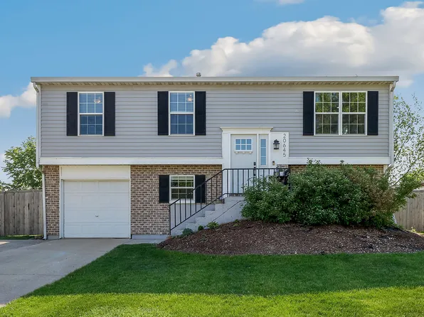 20645 S Frankfort Square Rd, Frankfort, IL 60423