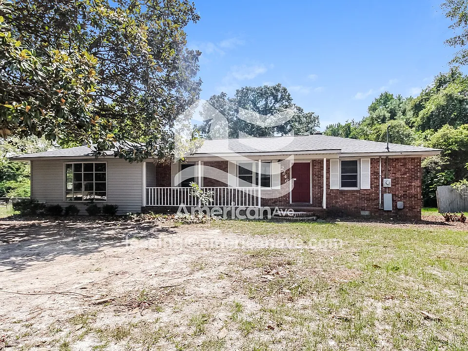 2246 Garrison St
