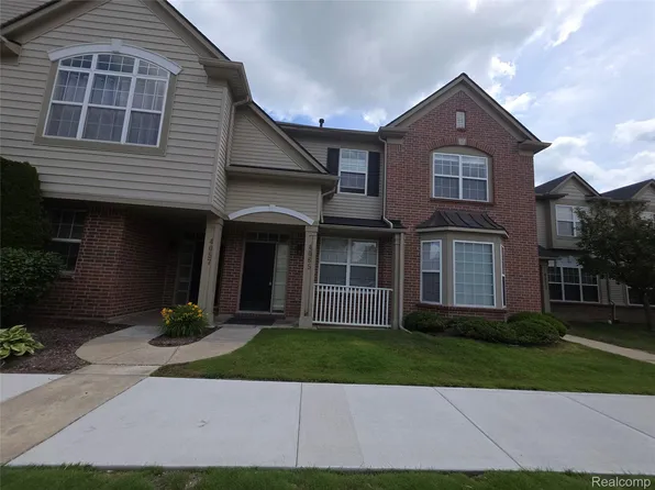 4065 Radcliff Dr, Canton, MI 48188