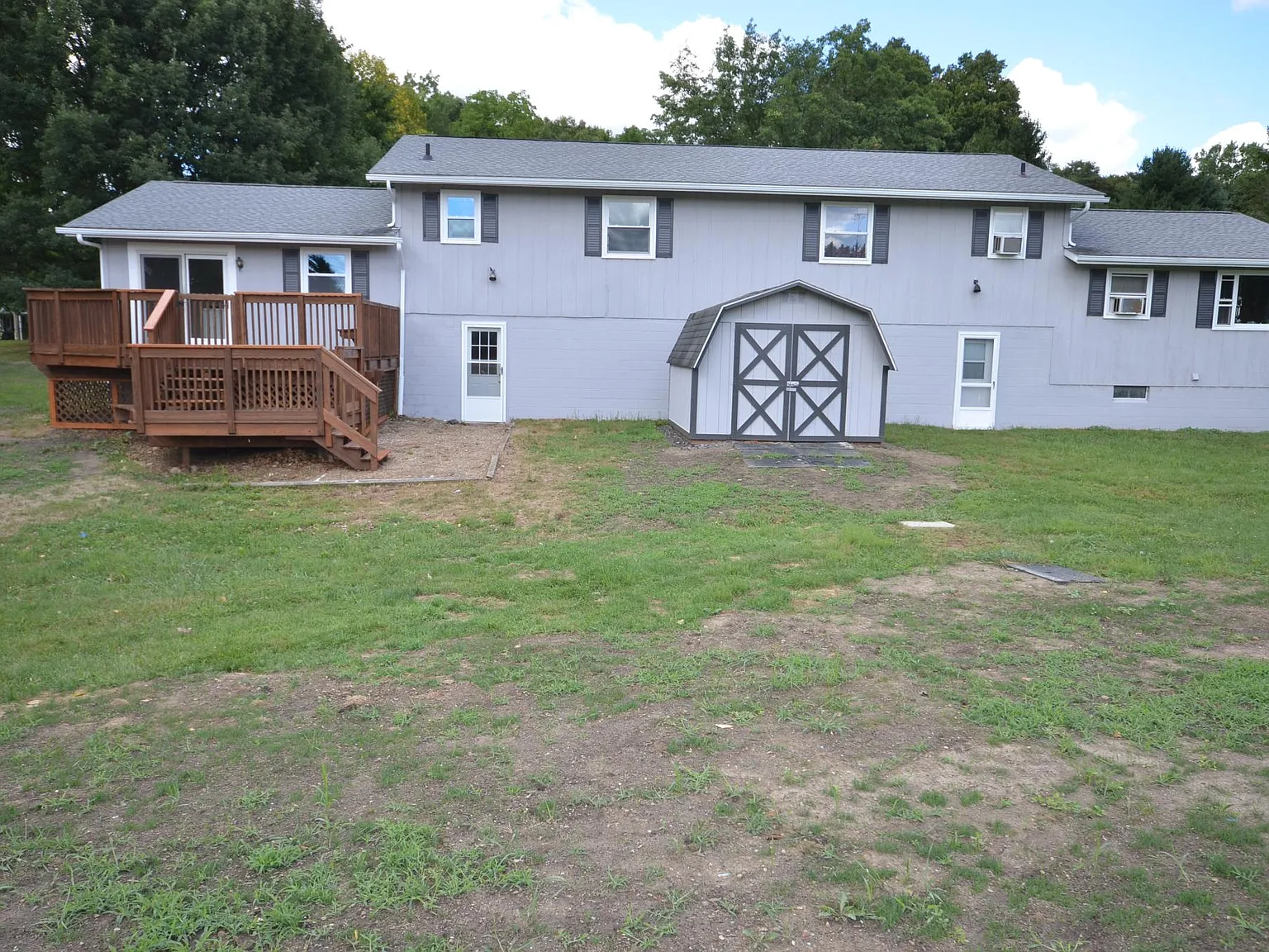 3 bed, 1150 sqft, $1,695 — Photo 3