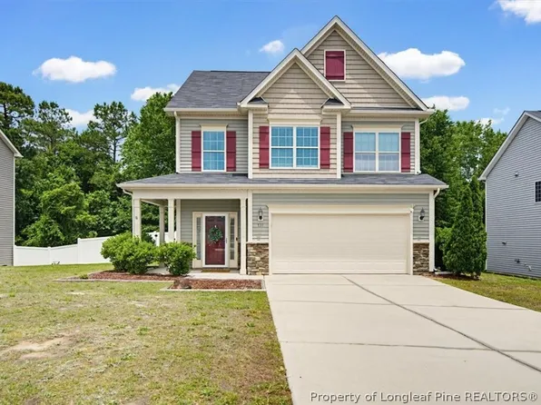 731 Century Dr, Cameron, NC 28326
