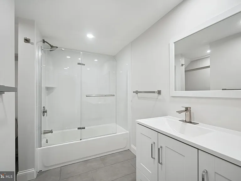 3216 Klingle Rd NW — Photo 24