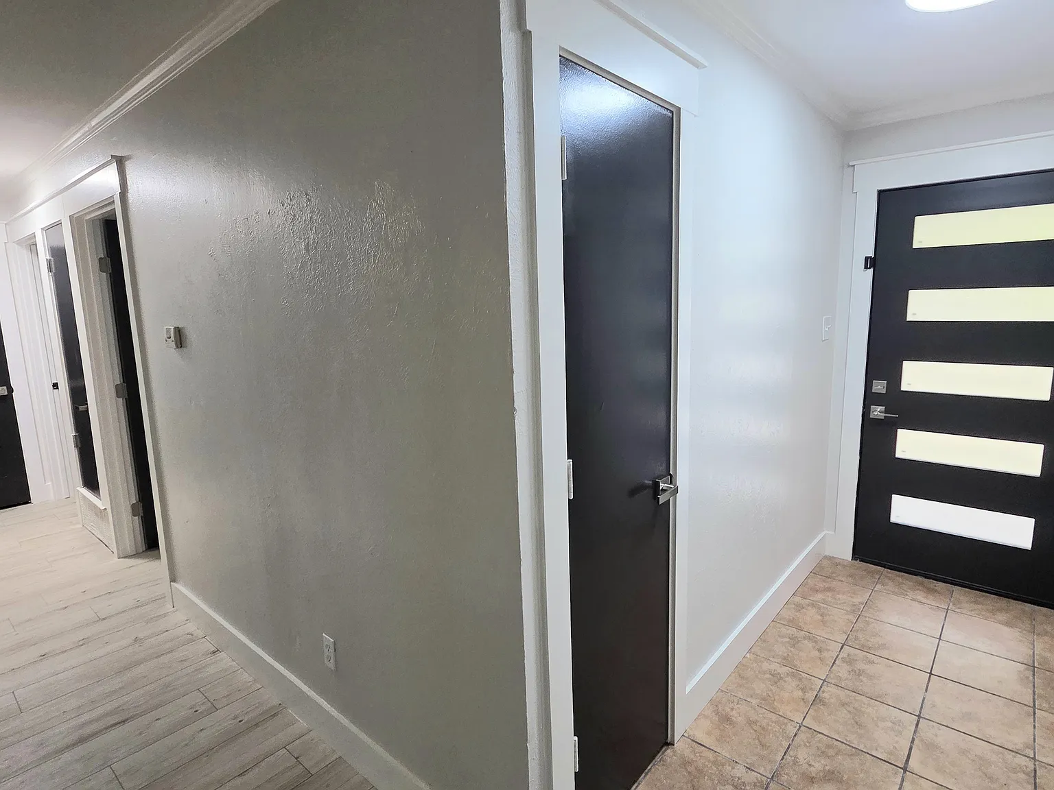 4 bed, 1695 sqft, $2,175 — Photo 2