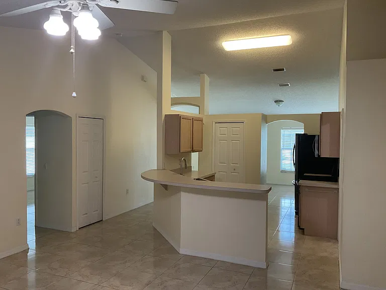 6 Ripple Pl — Photo 4