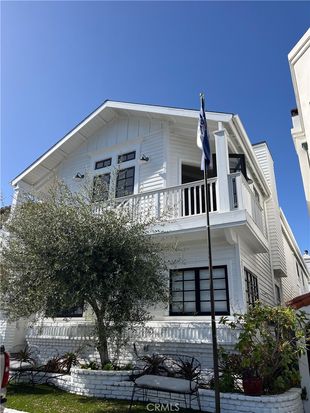 469 30th St, Manhattan Beach, CA 90266