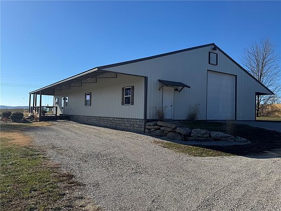 2nd image of 1217 Ruth St