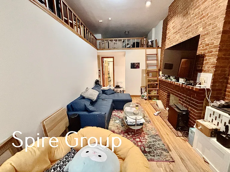 255 W 93rd St #2A — Photo 1