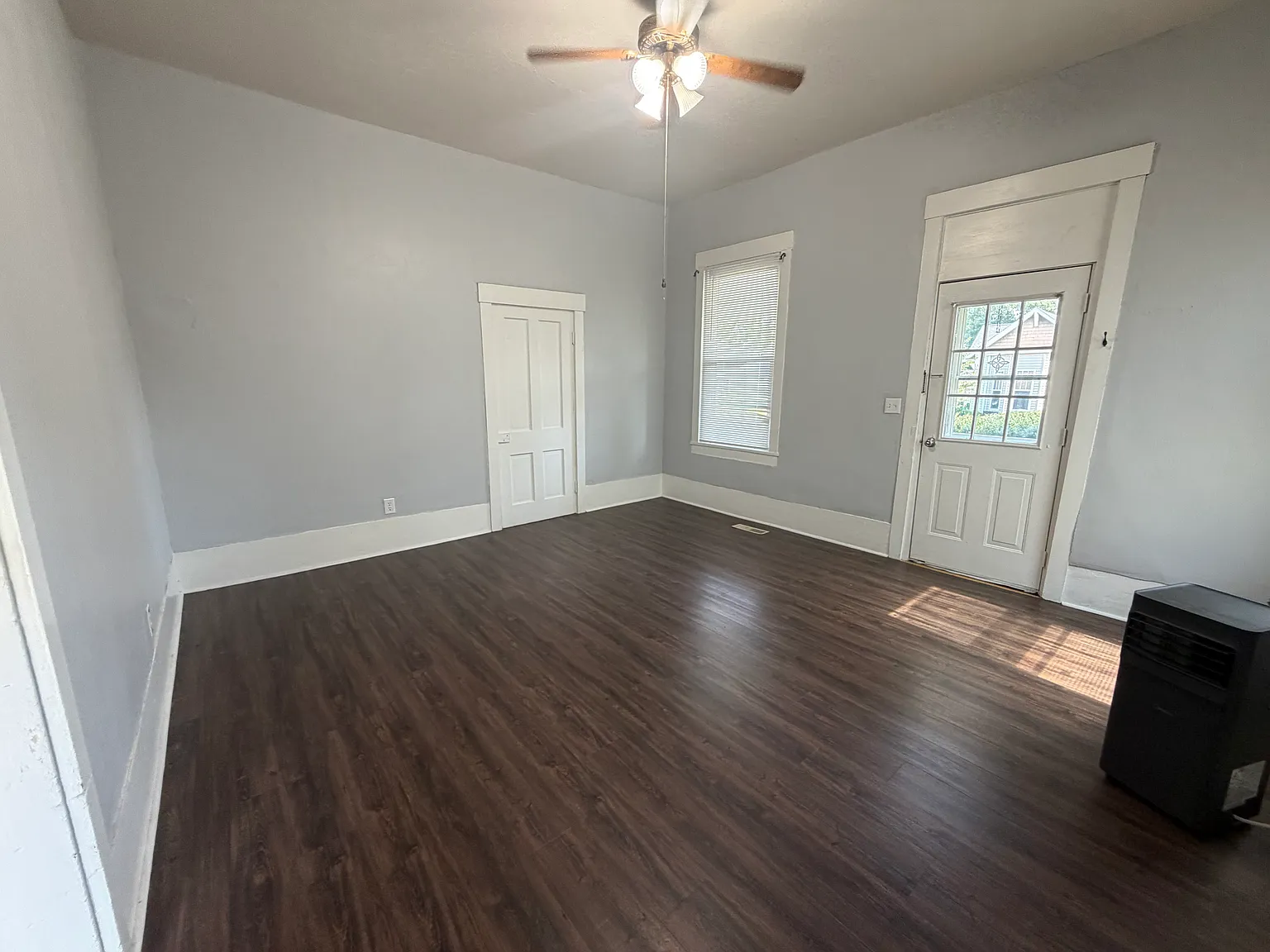 1 bed, 550 sqft, $875 — Photo 3