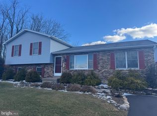 412 Mount Rock Rd, Newville, PA 17241