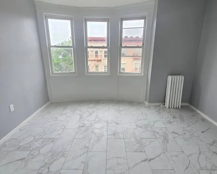 237 Littleton Ave #11 — Photo 5