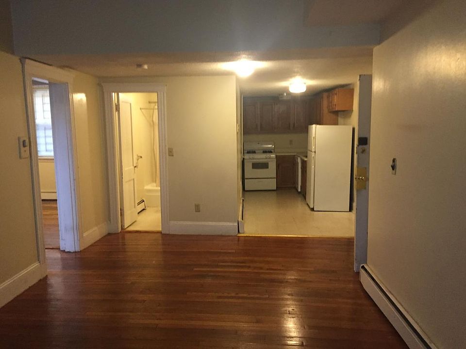 1st image of 183 Chestnut Hill Ave