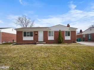 9643 Washington St, Romulus, MI 48174