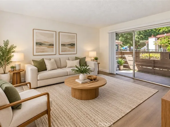 1350 Brentwood Cir Unit B, Corona, CA 92882
