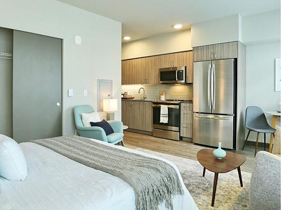 5th image of 8356 165th Ave NE #B30