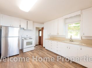 109 SW 5th St, College Place, WA 99324