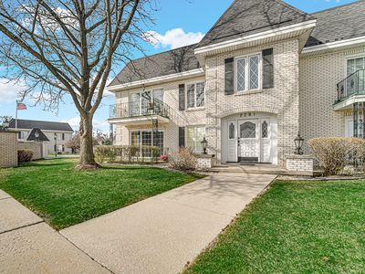 2291 Martha St APT B-2, Highland, IN, 46322