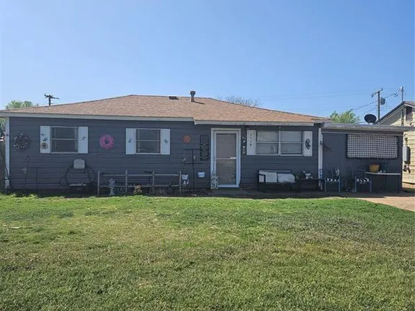 1116 W Frisco St, Altus, OK 73521