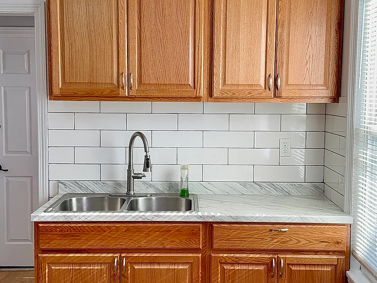 168 Alfred St #1 — Photo 3