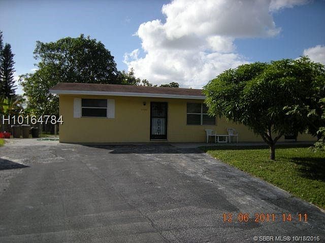 2nd image of 1743 SW 70th Ave