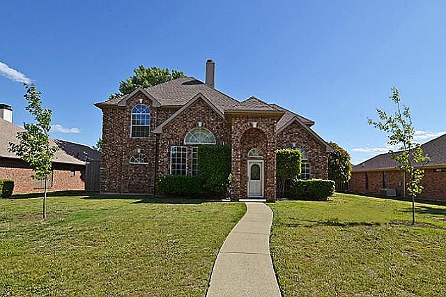 1st image of 902 Green Brook Dr