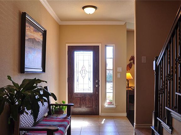 2nd image of 8708 Vista Royale Dr