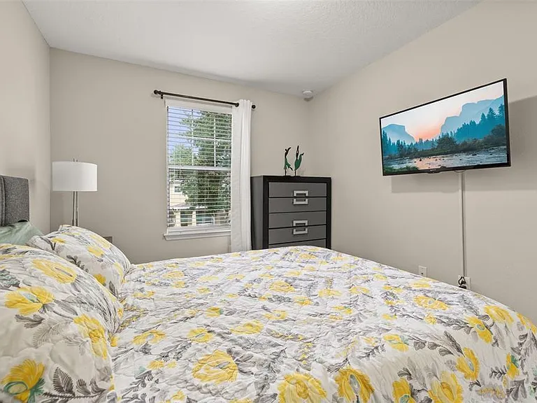 7435 Ripplepointe Way — Photo 37