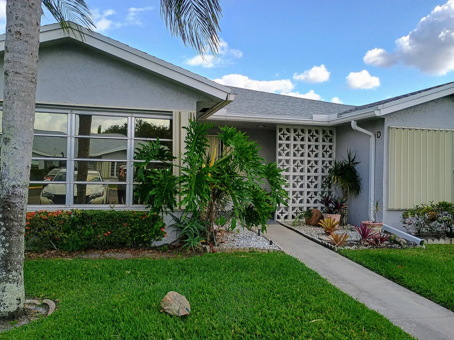 2 bed, 2.0 bath, 1186 sqft, $3,500 — Photo 1