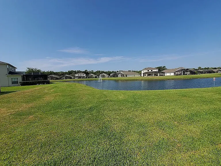 4775 Cumbrian Lakes Dr — Photo 15