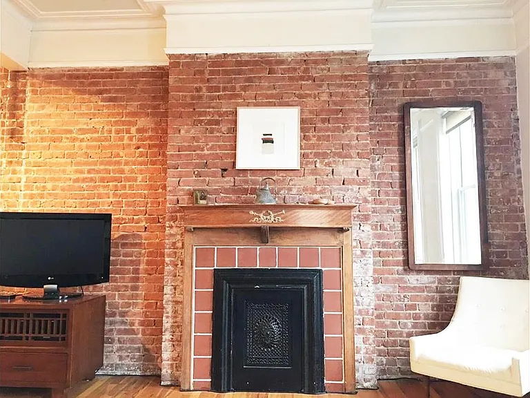 816 Willow Ave #5R — Photo 9