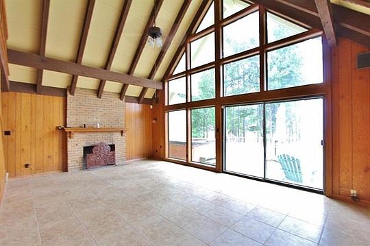 3rd image of 127 Englewood Dr