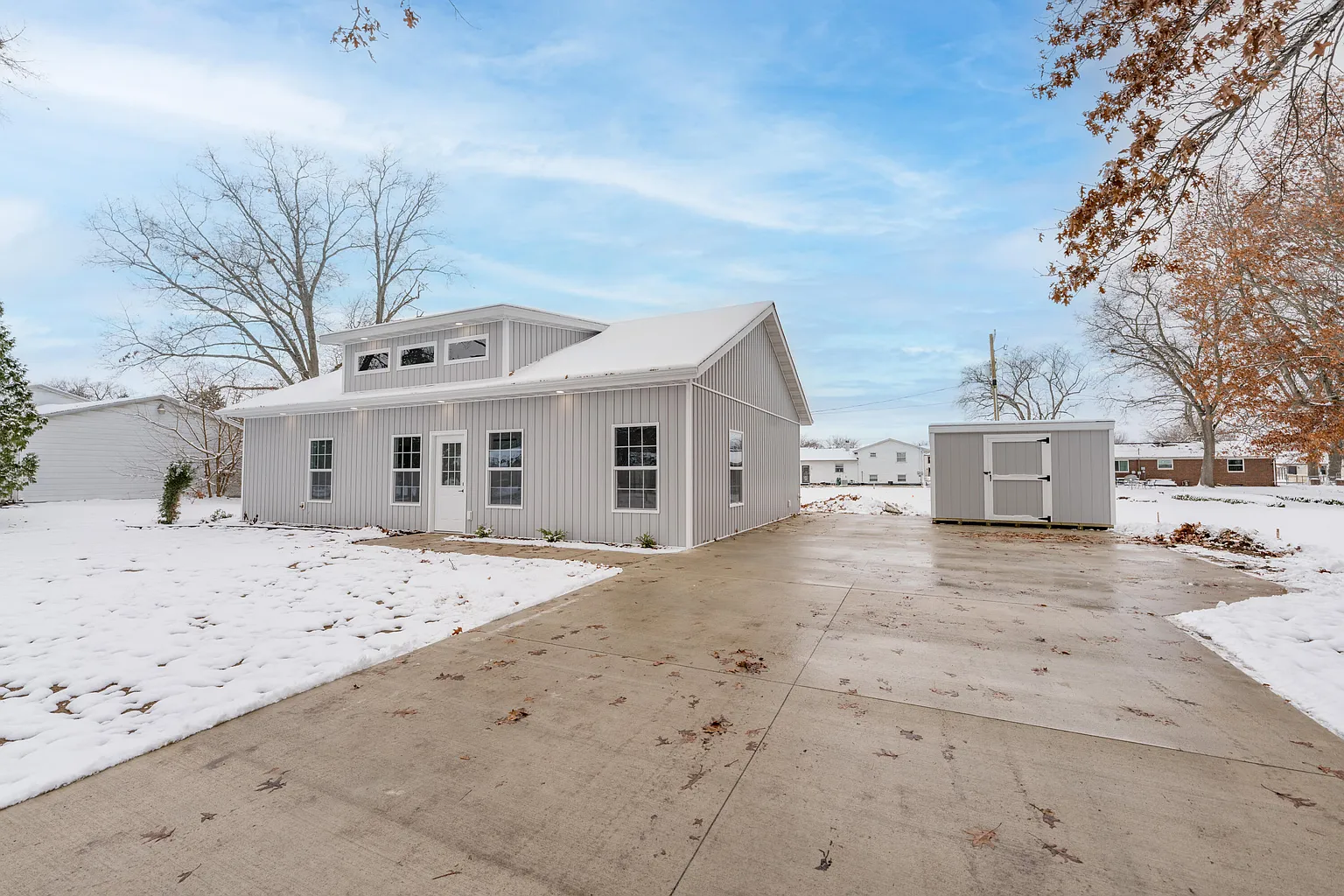 1041 Arney Rd photo 1