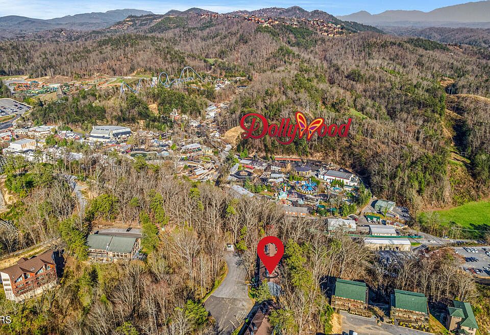 3720 Plaza Way Pigeon TN Zillow