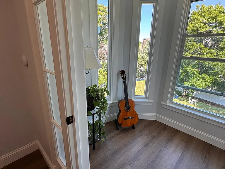 Common porch