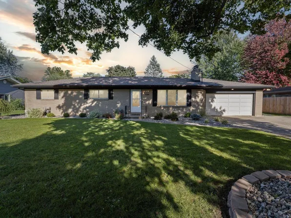 1206 Sauk Ln, Saginaw, MI 48638