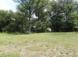 209 Burr Oak Cir, Elgin, IL 60124