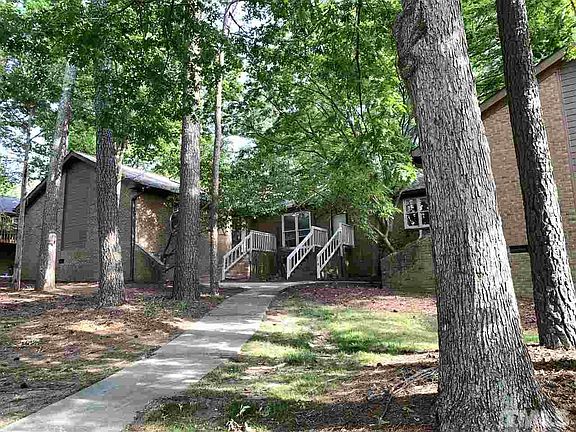 2nd image of 200 Woodcroft Pkwy #37A