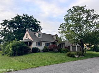 1824 Fairlawn Ave, Cogan Station, PA 17728