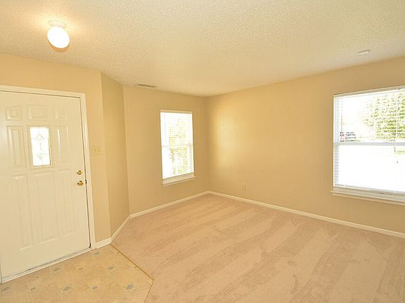 3rd image of 10372 Bramkrist Dr