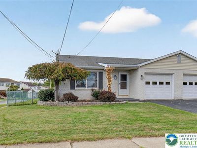 1026 Oak St, Coplay, PA, 18037