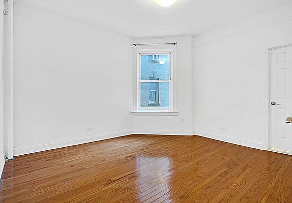 5th image of 68 Montague St APT 2A